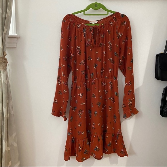 Long sleeve dress - Picture 2 of 4